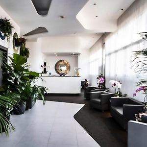 Loto Business Hotel